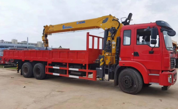 匠心工艺 东风12吨随车吊 厂家直销 全国包上牌 匠心工艺 东风12吨随车吊 厂家直销 全国包上牌